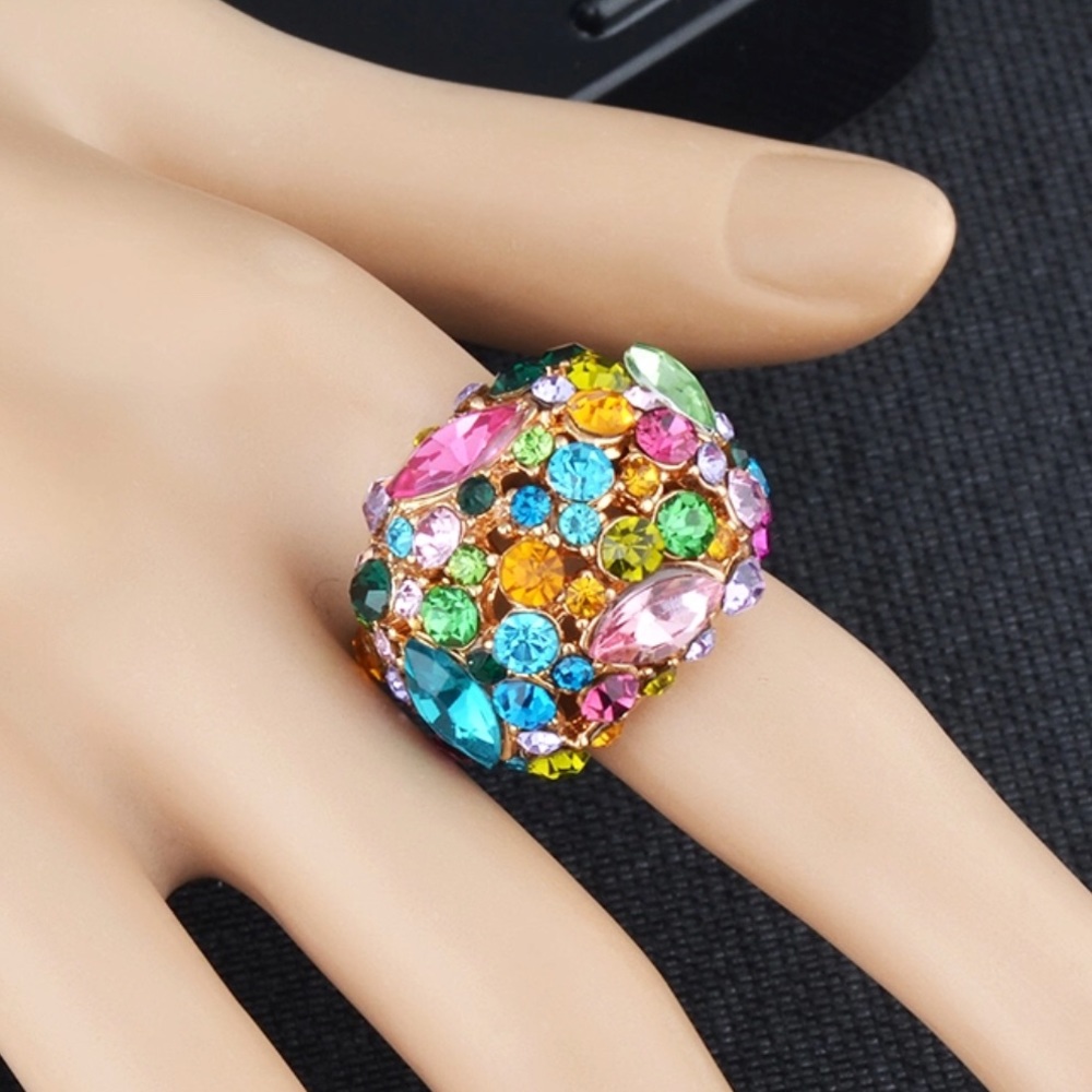 Multicolored Crystals Ring New 6-9
